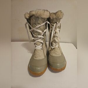 Quecha - Nova Dry -Women's Winter Boots 8.5 Grey Greenish  Snow Boots